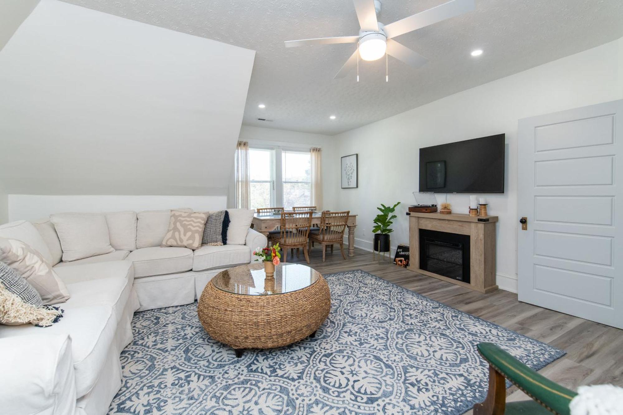 Loft On Capital - Ideally Located To Distilleries Frankfort Extérieur photo